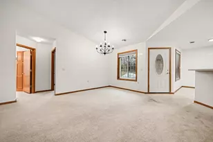 25555 Park Ln, Shorewood, MN 55331 - Photo 14