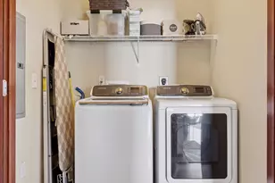 270 4th St E, Saint Paul, MN 55101 - Photo 26