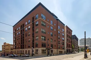 270 4th St E, Saint Paul, MN 55101 - Photo 2