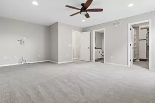 18072 Hyde Park Ave, Lakeville, MN 55044 - Photo 12