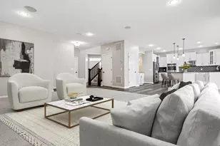 18072 Hyde Park Ave, Lakeville, MN 55044 - Photo 2