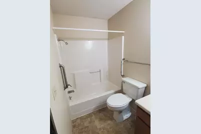 1003 Scotts Avenue #104, Morris, MN 56267 - Photo 12