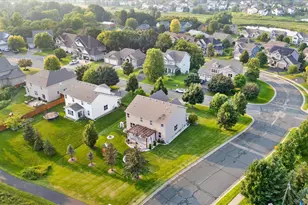 8490 Moraine Cir, Shakopee, MN 55379 - Photo 6