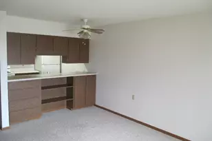 512 E 2nd Ave, Osakis, MN 56360 - Photo 4