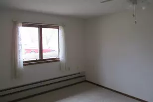 512 E 2nd Ave, Osakis, MN 56360 - Photo 6