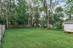 3213 W Old Shakopee Rd, Bloomington, MN 55431 - Photo 14