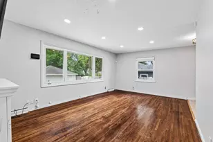 3213 W Old Shakopee Rd, Bloomington, MN 55431 - Photo 10