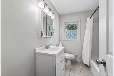 3213 W Old Shakopee Road, Bloomington, MN 55431 - Photo 18