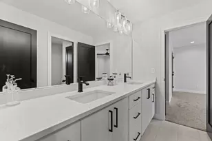 2643 Timber Oaks Rd SW, Rochester, MN 55902 - Photo 22