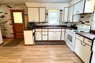 17915 140th Ave NE, Thief River Falls, MN 56701 - Photo 2