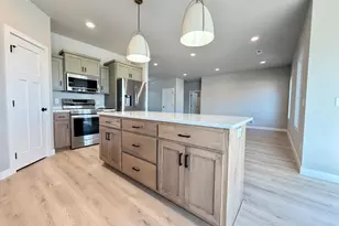 102 16th St N, Breckenridge, MN 56520 - Photo 14