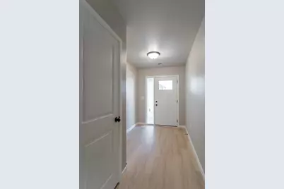 1879 19th Avenue N, Wahpeton,  58075 - Photo 2