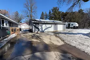 505 9th St SE, Little Falls, MN 56345 - Photo 4