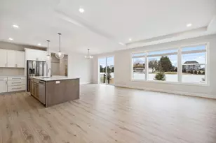 12865 Stutz Ct, Blaine, MN 55449 - Photo 14