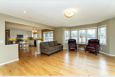 1075 23rd Avenue SW, Rochester, MN 55902 - Photo 8