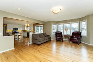 1075 23rd Ave SW, Rochester, MN 55902 - Photo 8