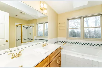 1075 23rd Avenue SW, Rochester, MN 55902 - Photo 20