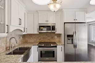 2024 Crosby Rd, Wayzata, MN 55391 - Photo 6