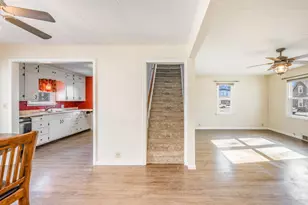 101 W Bert St, Lake Crystal, MN 56055 - Photo 8