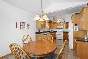 2853 Aldrich Trail, Woodbury, MN 55125 - Photo 18