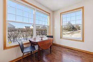 5780 Prairie Ridge Dr, Shoreview, MN 55126 - Photo 8