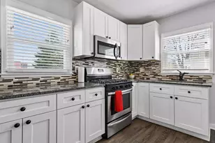508 E 2nd St, Waconia, MN 55387 - Photo 10