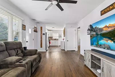 508 E 2nd Street, Waconia, MN 55387 - Photo 8