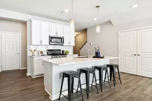 4860 Avery Ct, Eagan, MN 55123 - Photo 8