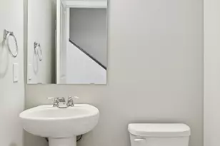 4860 Avery Ct, Eagan, MN 55123 - Photo 18