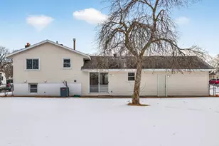 8033 Ewing Ave N, Brooklyn Park, MN 55443 - Photo 12