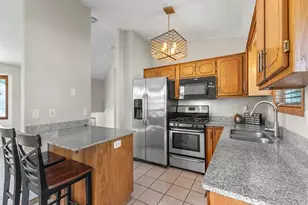 305 14th Ave NE, Buffalo, MN 55313 - Photo 8