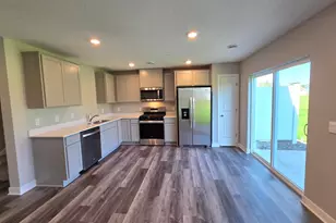 13732 Kaylemore Trl, Rosemount, MN 55068 - Photo 12