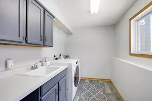 2629 Nemitz Ave E, Maplewood, MN 55119 - Photo 46