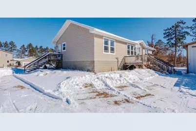 822 Adams Avenue NW, Bemidji, MN 56601 - Photo 1