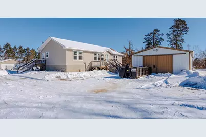 822 Adams Avenue NW, Bemidji, MN 56601 - Photo 2