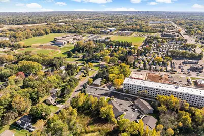 2560 Rice Street, Little Canada, MN 55113 - Photo 4