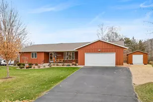1600 West Ln, La Crescent, MN 55947 - Photo 1
