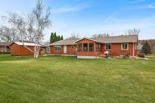 1600 West Ln, La Crescent, MN 55947 - Photo 2