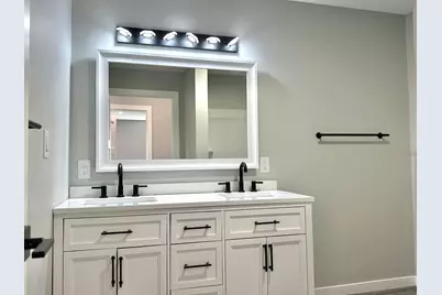 501 Maple Lane, Spring Valley, MN 55975 - Photo 16