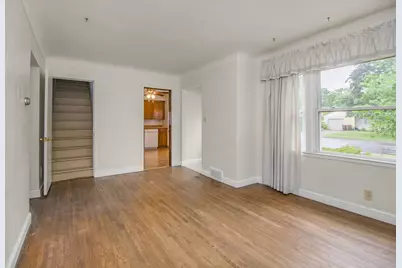 1020 McCammon Avenue, Saint Paul Park, MN 55071 - Photo 8