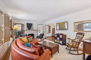 1197 Como Blvd W, Saint Paul, MN 55103 - Photo 8