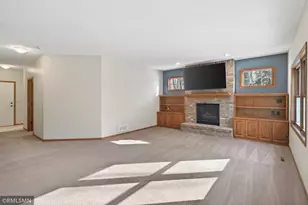 10005 Antrim Ct, Woodbury, MN 55129 - Photo 20