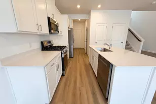 3022 Basswood St, Little Canada, MN 55117 - Photo 2