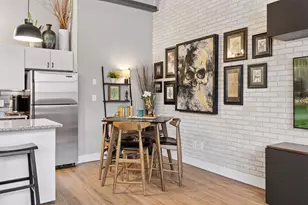 111 E Franklin Ave, Minneapolis, MN 55404 - Photo 20