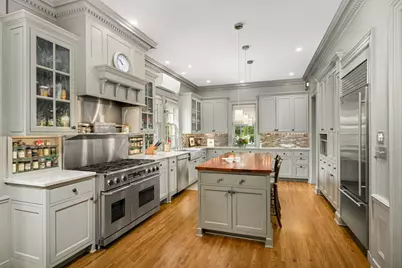 2400 Pillsbury Avenue S, Minneapolis, MN 55404 - Photo 4