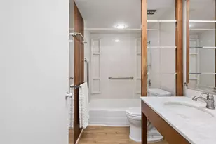 6433 Barrie Rd, Edina, MN 55435 - Photo 24