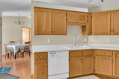 8568 Stratford Lane, Brooklyn Park, MN 55443 - Photo 8