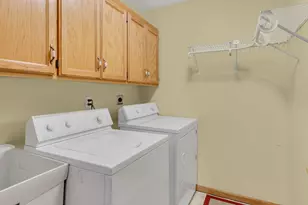 8568 Stratford Ln, Brooklyn Park, MN 55443 - Photo 16