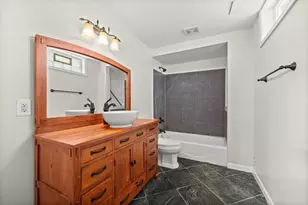 645 Hassan St SE, Hutchinson, MN 55350 - Photo 18