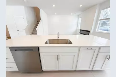 3092 Vanderbie Street, Saint Paul, MN 55117 - Photo 6